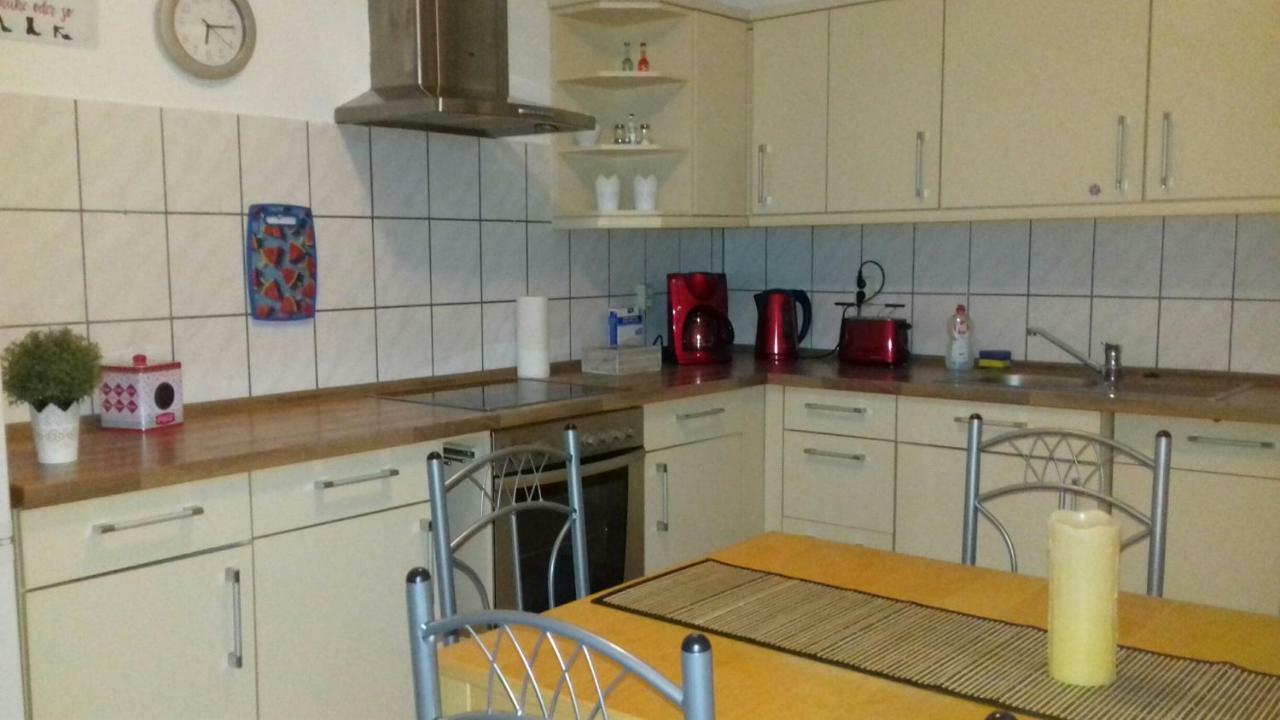 Ferienwohnung Jacqueline Tiefensee Bagian luar foto
